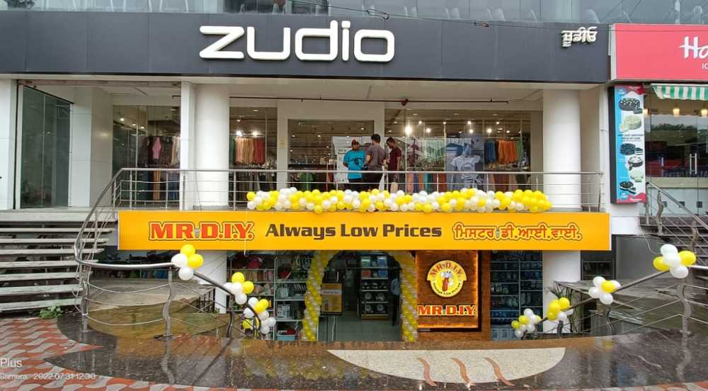 Dua Lima Retail Private Limited MR.DIY India