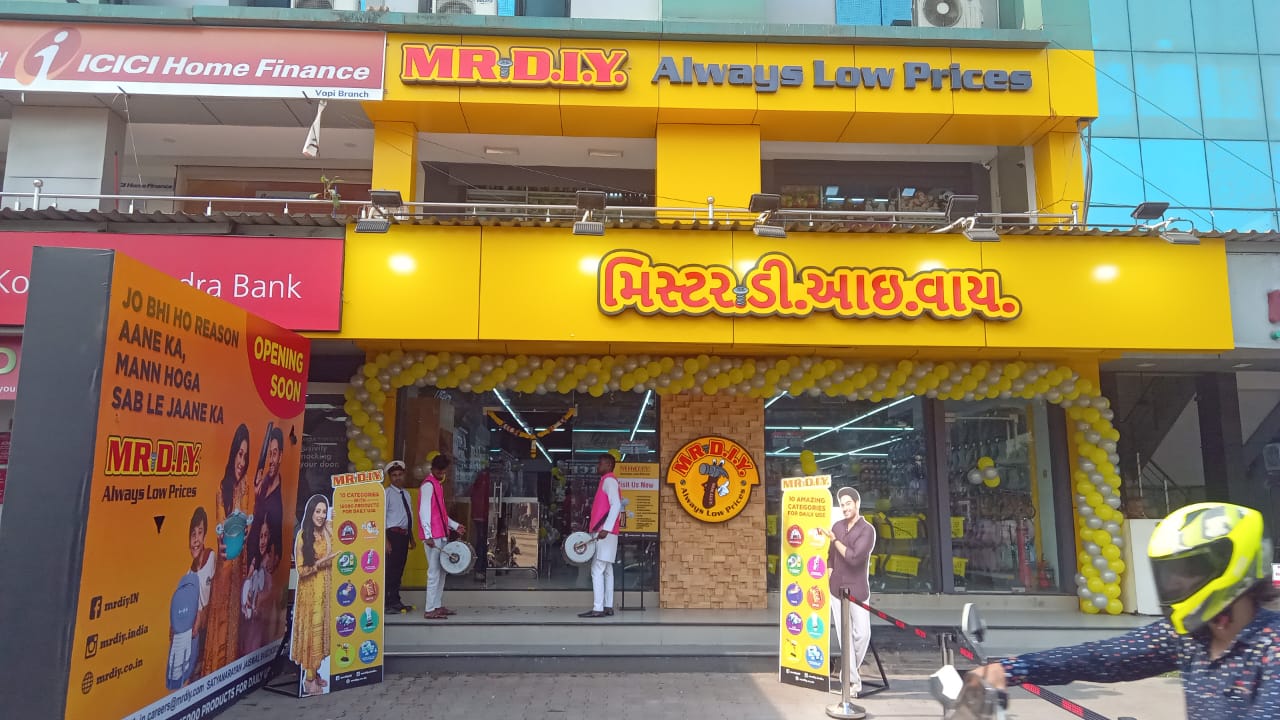 elfbar nachfll pod luft aus Galaxy High Street | Best Shopping Mall in Vapi - Daman